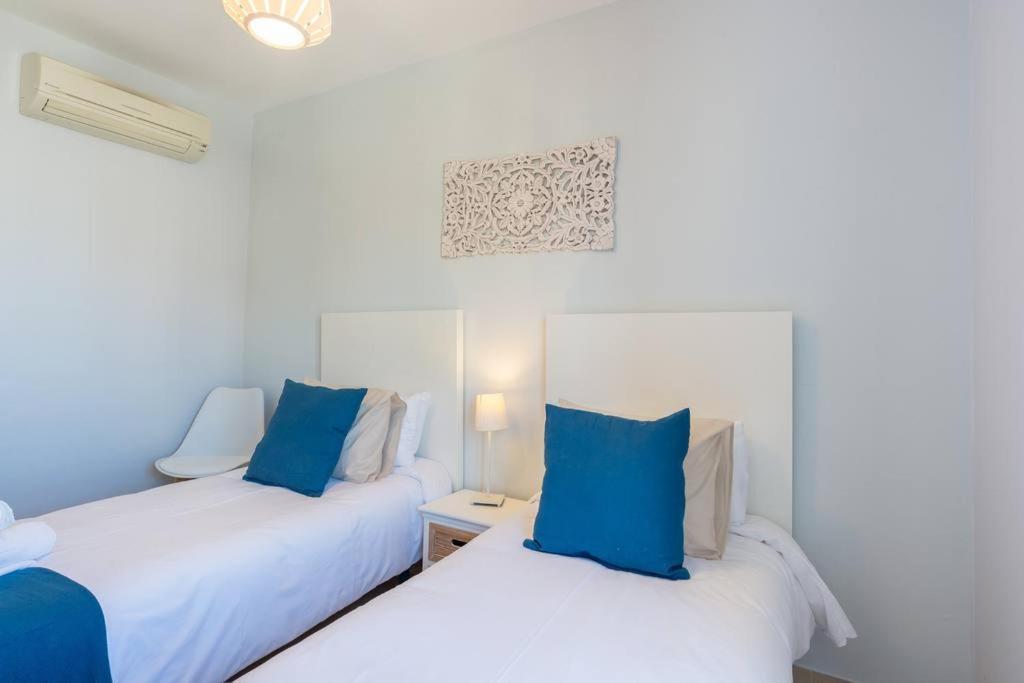 Apartamento Top Vistas Al Mar Apartment Малага Екстериор снимка