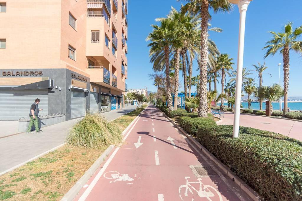 Apartamento Top Vistas Al Mar Apartment Малага Екстериор снимка